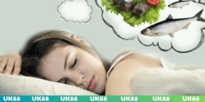 Nằm mơ thấy mình bắt cá 2 tay
